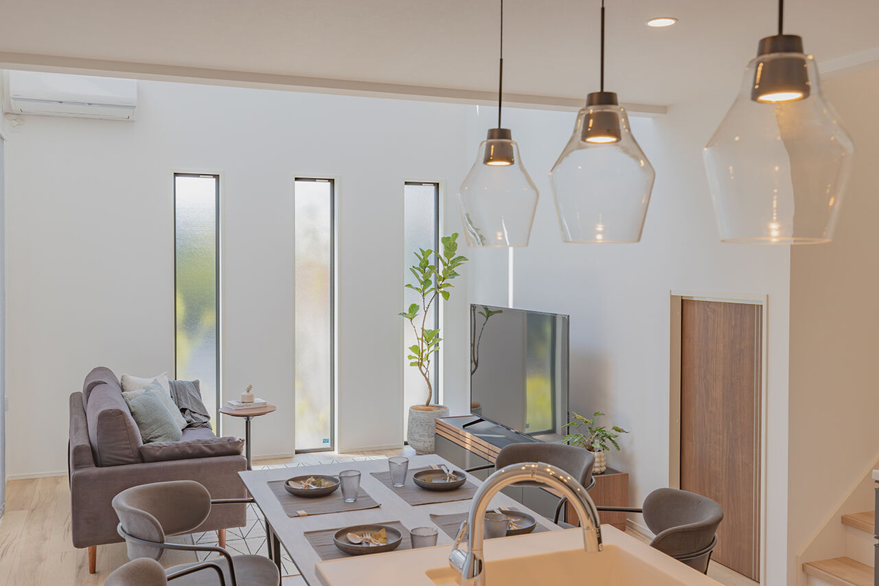 オーリック建設（旧：永代ハウス） 【36.8坪｜3LDK＋S】おうち時間を楽しむ。吹き抜け×スキップフロア×広々バルコニーの家の建築実例画像4