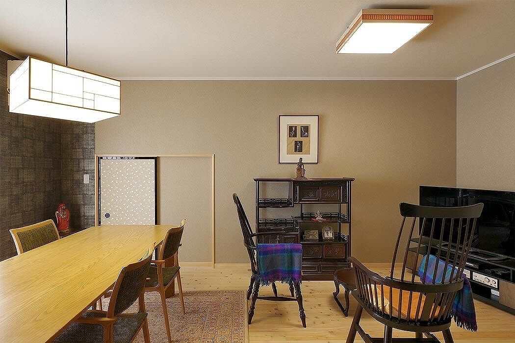 菊池建設 【30坪台／平屋／アトリエ】伊豆高原の別荘地に建つ和瓦葺き切妻屋根の平屋の建築実例画像5