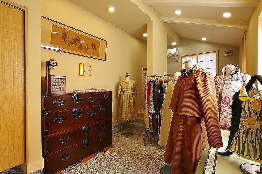 菊池建設 【30坪台／平屋／アトリエ】伊豆高原の別荘地に建つ和瓦葺き切妻屋根の平屋の建築実例画像7