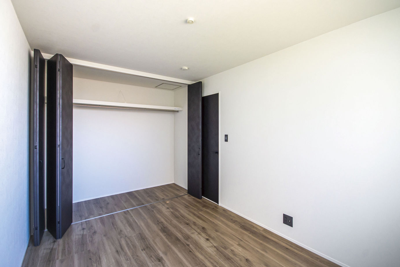 和光ホームズ 注文事業部 【大阪市/狭小/3階建て】土地15坪で叶えた屋上バルコニーがある開放的な暮らしの建築実例画像10