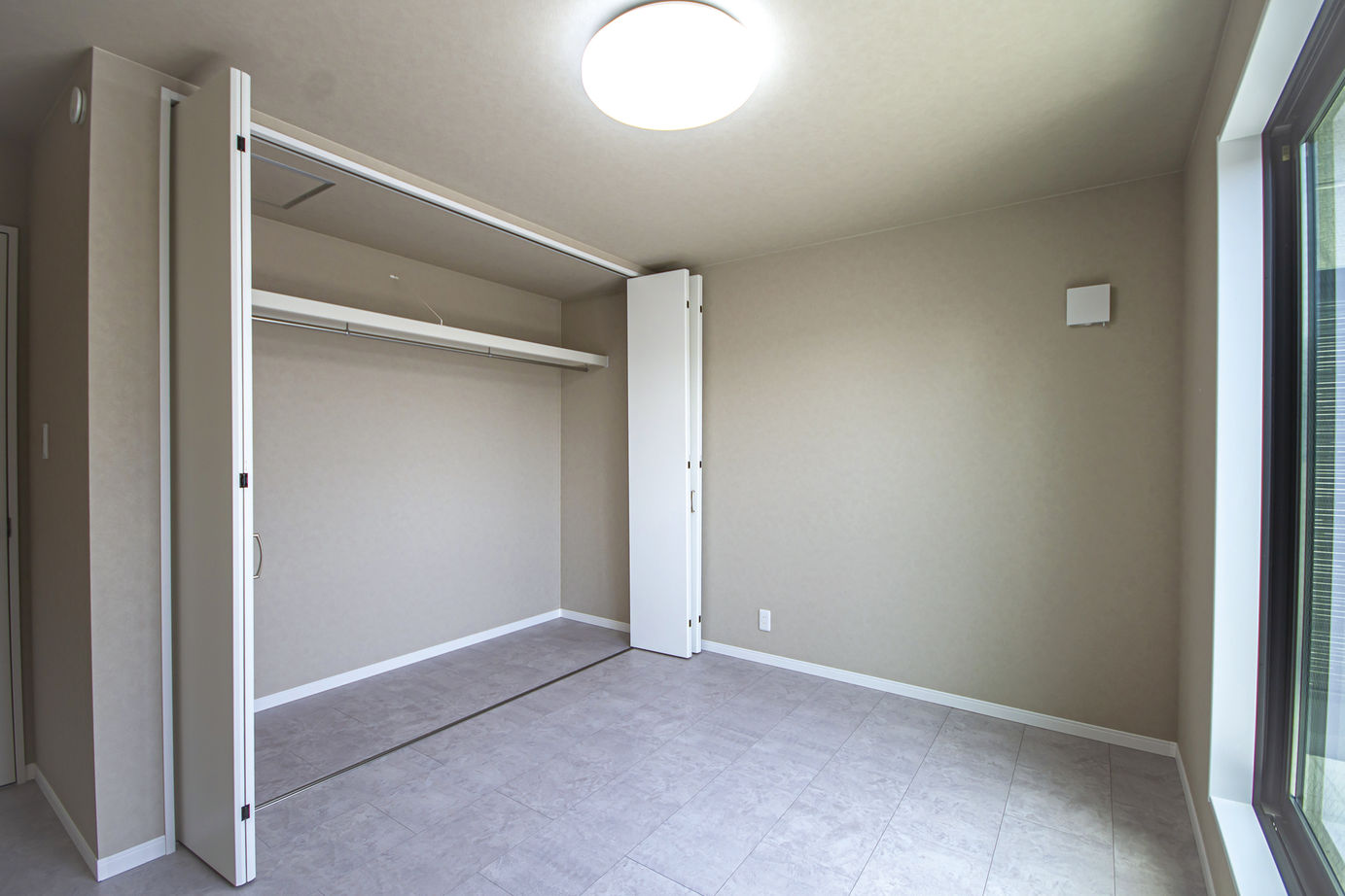 和光ホームズ 注文事業部 【大阪市/狭小/3階建て】土地約18坪でもゆったり４LDKプラスインナーガレージも！の建築実例画像10