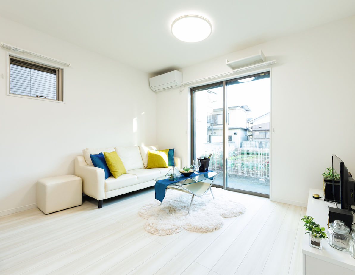 Rico Life. 久喜店 【1098万円│25坪│間取り図あり】白を基調とした明るい空間で家族団らん！省エネ住宅で家計負担を軽減の建築実例画像4