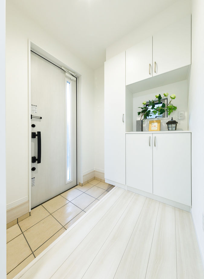 Rico Life. 久喜店 【1098万円│25坪│間取り図あり】白を基調とした明るい空間で家族団らん！省エネ住宅で家計負担を軽減の建築実例画像9