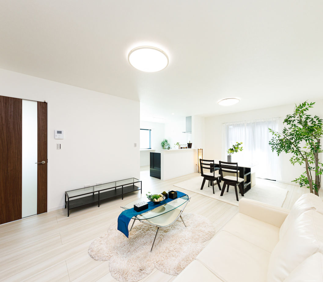 Rico Life. 久喜店 【平屋/1000万円台/27.8坪/間取り図】“ちょうどいいサイズ”のモダンな平屋。収納充実で暮らしやすくの建築実例画像3