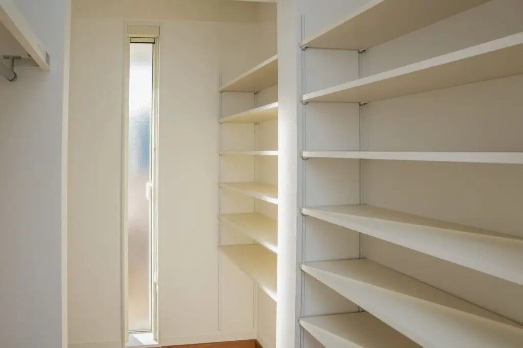 Rico Life. 久喜店 【35坪台｜平屋｜間取り図あり】快適な平屋暮らしが叶うモダンな住まい。納得のコストで広々LDKを実現の建築実例画像8