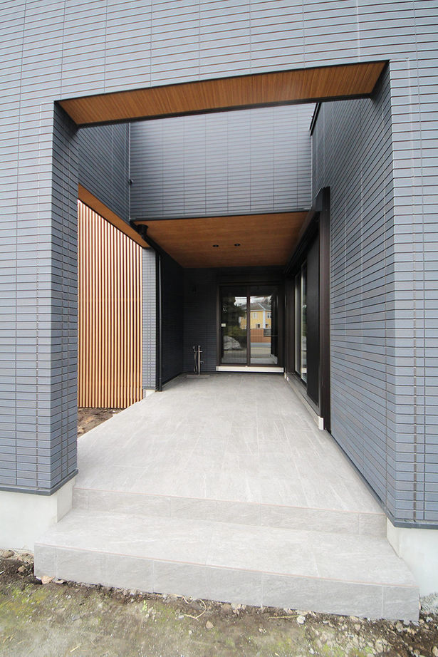 【神奈川の家づくり】セントラルホーム 【UA値0.35／相模原市／床暖房／ZEH】大空間も暖かい！性能まで妥協しないデザイン住宅の建築実例画像10