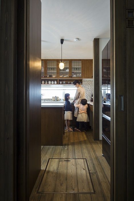 渡部製作所 【薪ストーブ/パッシブ設計/ロフト/土間】赤井川の美しい自然になじむ、懐かしくもモダンな農家の家の建築実例画像5