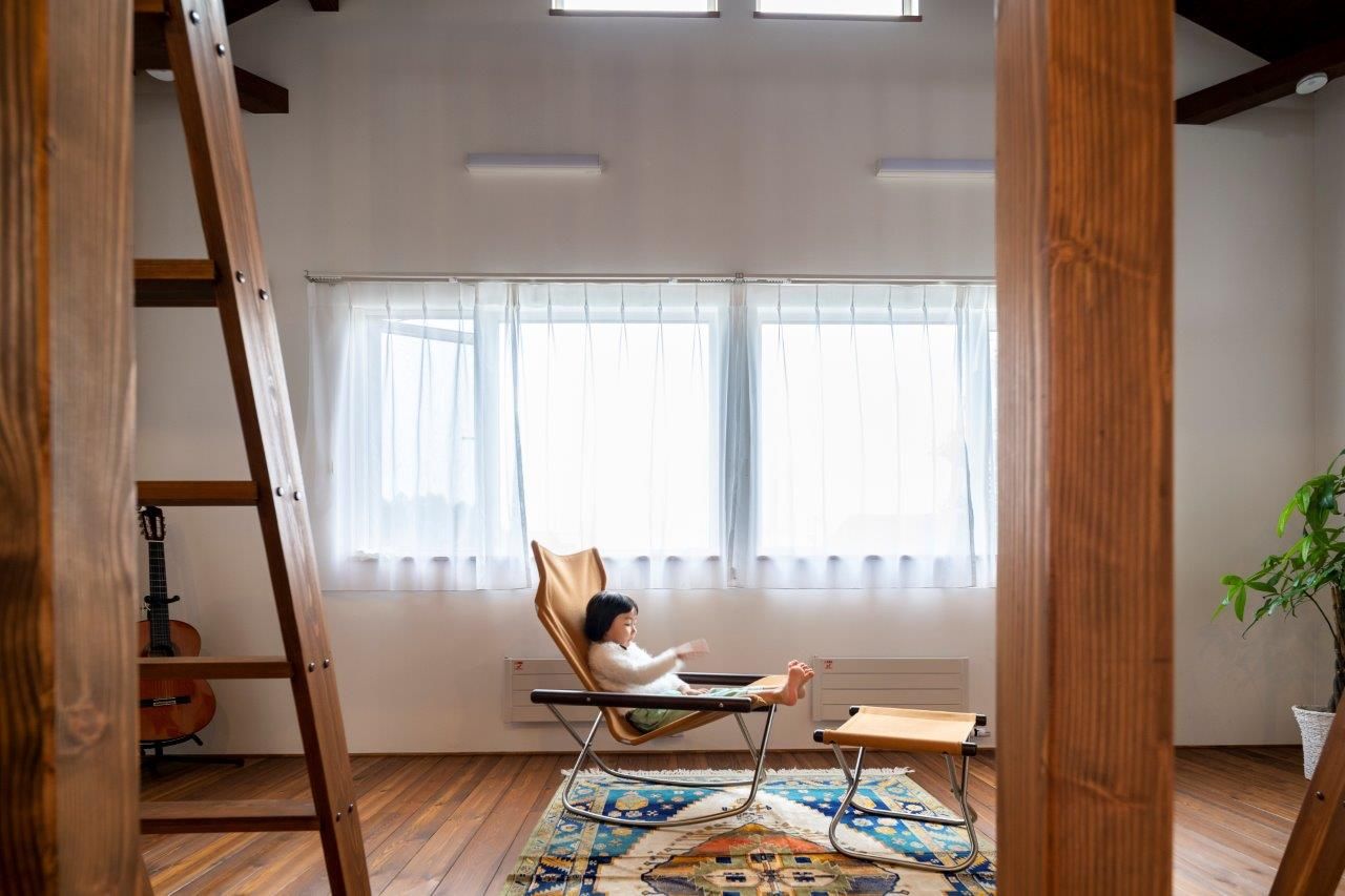 渡部製作所 【江別市/二世帯住宅/アウトドア】薪ストーブとレンガの温もりあったか家キャンプが楽しい家の建築実例画像6