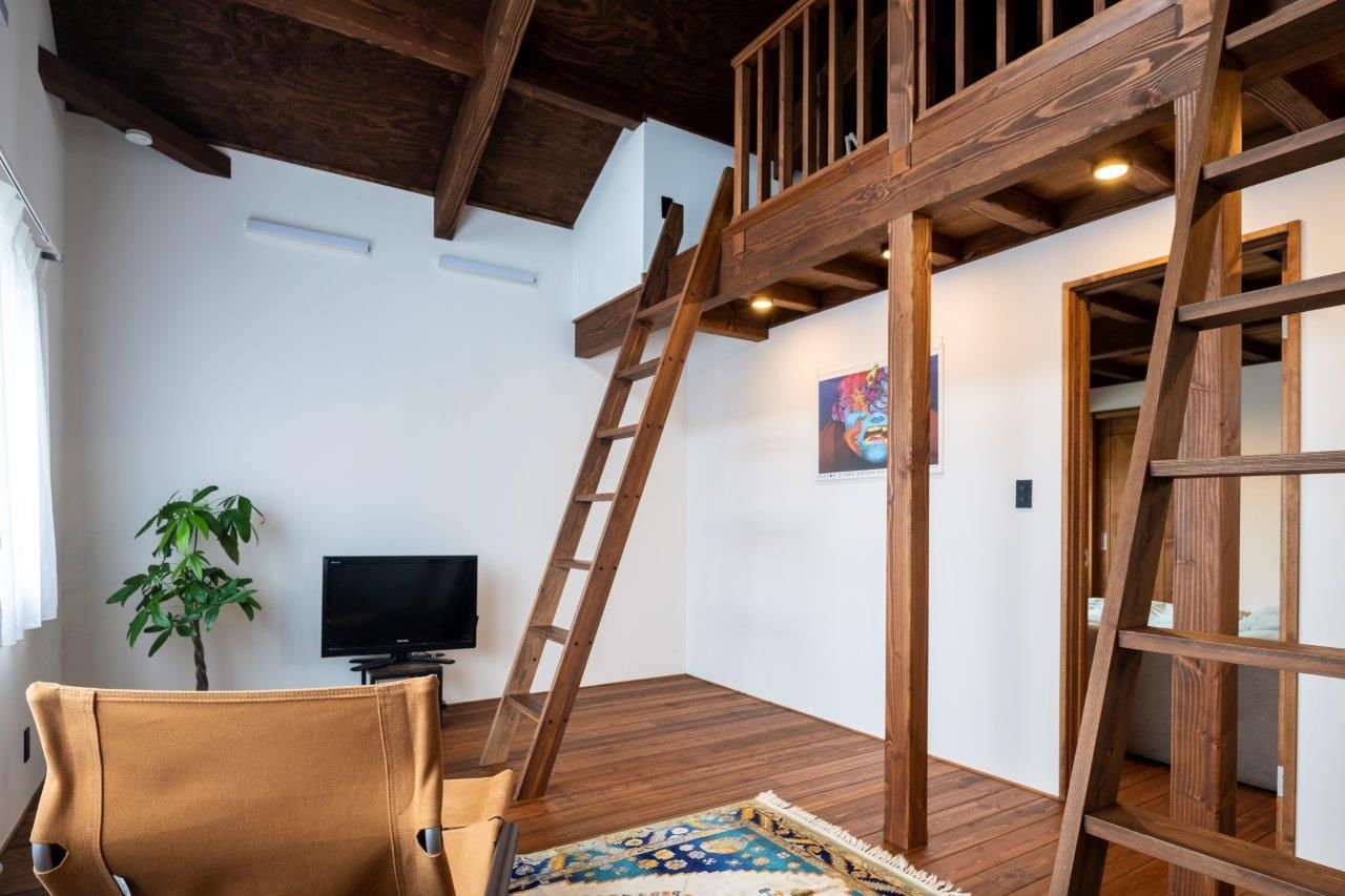 渡部製作所 【江別市/二世帯住宅/アウトドア】薪ストーブとレンガの温もりあったか家キャンプが楽しい家の建築実例画像8