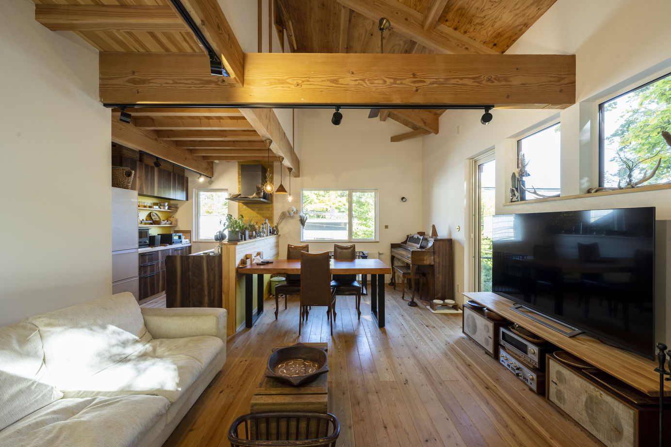 渡部製作所 家の中に森があるかのような住まいの建築実例画像2