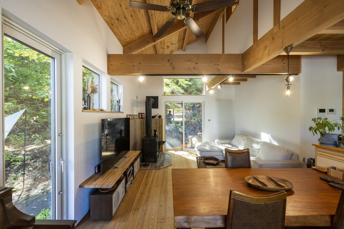 渡部製作所 家の中に森があるかのような住まいの建築実例画像3