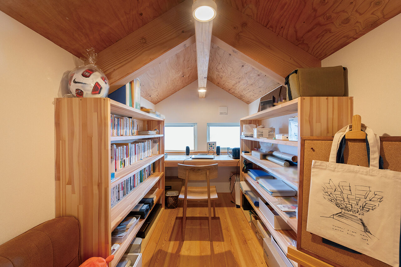 渡部製作所 【3000万円台/無垢材/ペレットストーブ】大好きな海を眺める毎日と仕掛け満載！アスレチックな楽しい家の建築実例画像7