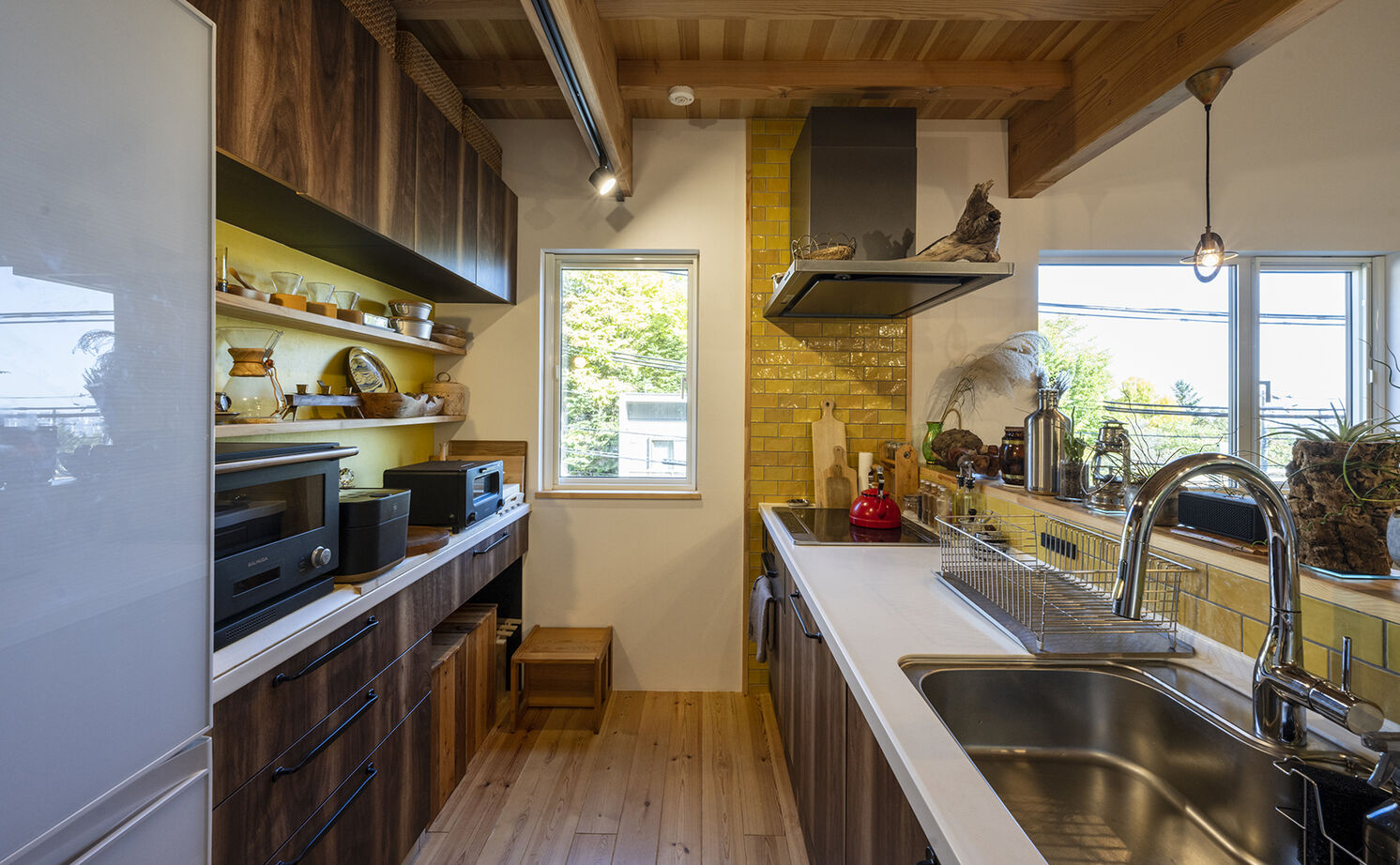 渡部製作所 【2000万円台/札幌市/無垢材/薪ストーブ】森とつながるような暮らし。職人の手仕事で叶える自然素材の家の建築実例画像8