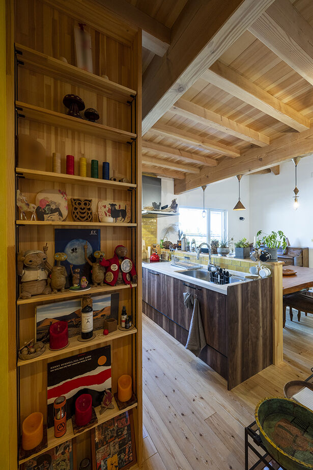 渡部製作所 【2000万円台/札幌市/無垢材/薪ストーブ】森とつながるような暮らし。職人の手仕事で叶える自然素材の家の建築実例画像9