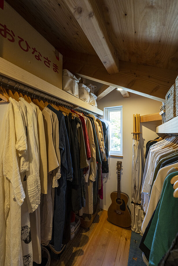 渡部製作所 【2000万円台/札幌市/無垢材/薪ストーブ】森とつながるような暮らし。職人の手仕事で叶える自然素材の家の建築実例画像11