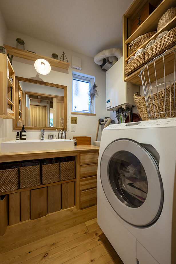 渡部製作所 【2000万円台/札幌市/無垢材/薪ストーブ】森とつながるような暮らし。職人の手仕事で叶える自然素材の家の建築実例画像15