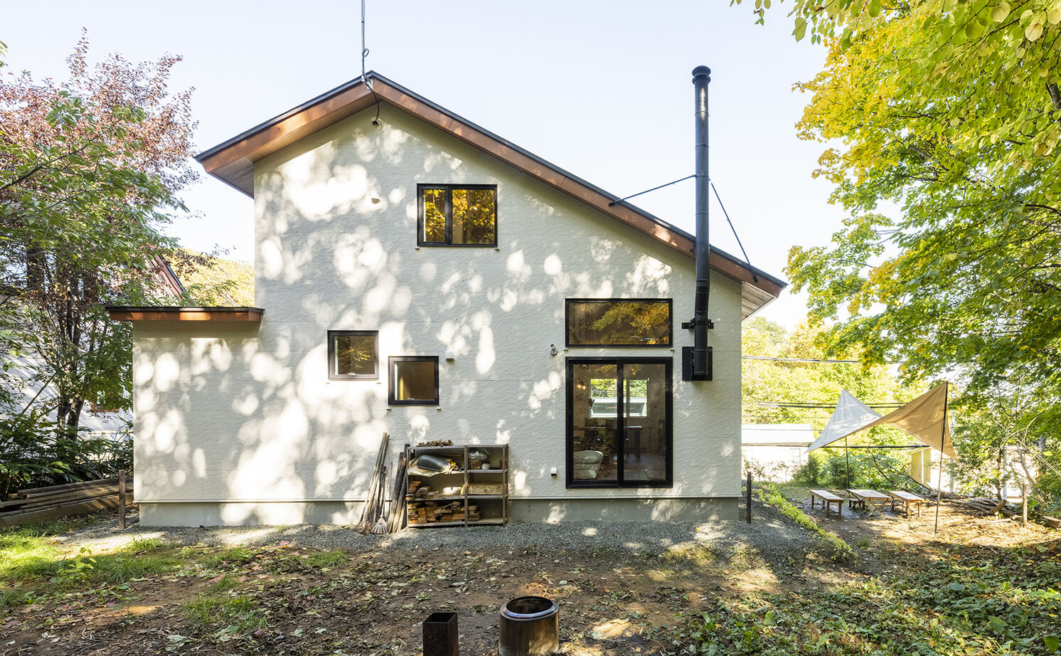 渡部製作所 【2000万円台/札幌市/無垢材/薪ストーブ】森とつながるような暮らし。職人の手仕事で叶える自然素材の家の建築実例画像20