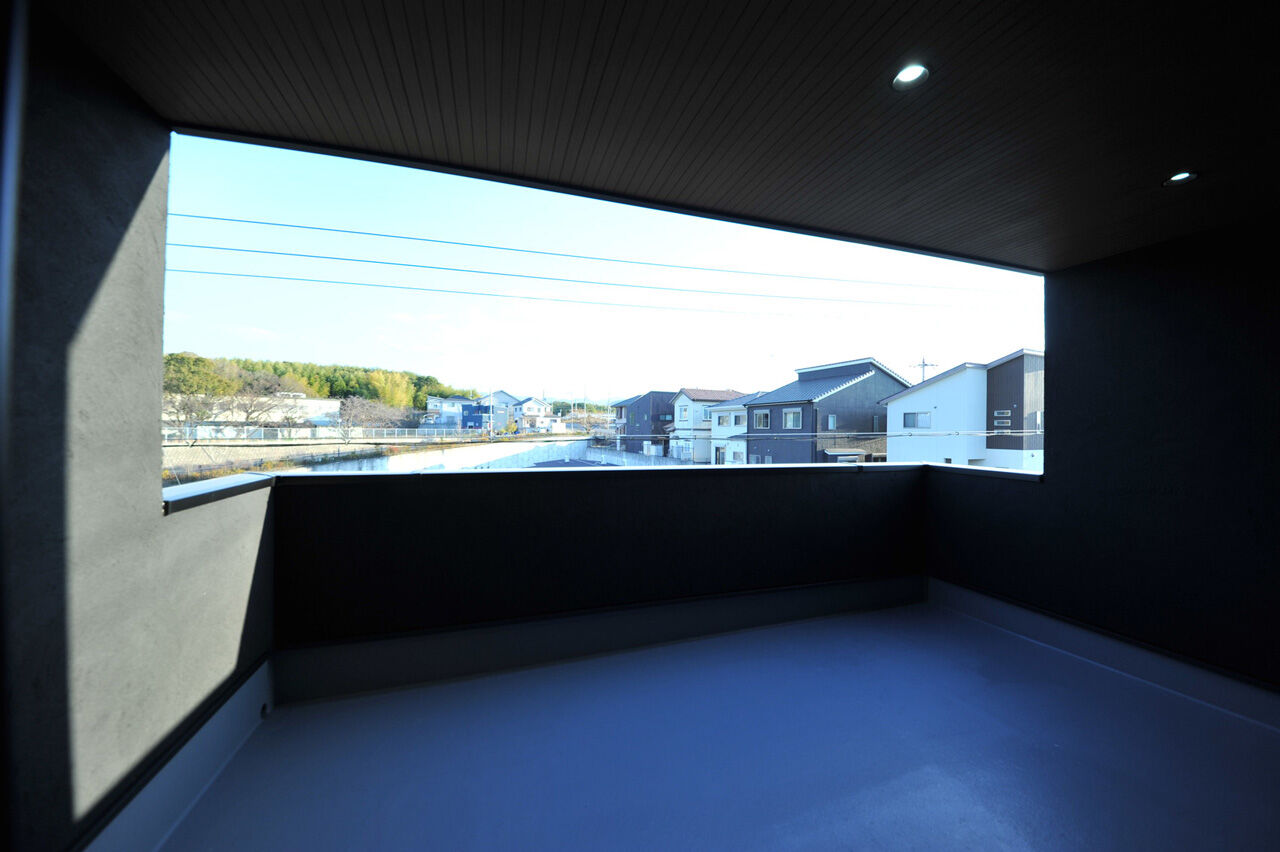 UK LIFE DESIGN 【1450万円/スキップフロア】大理石調タイルを敷き詰めたラグジュアリーな家の建築実例画像10