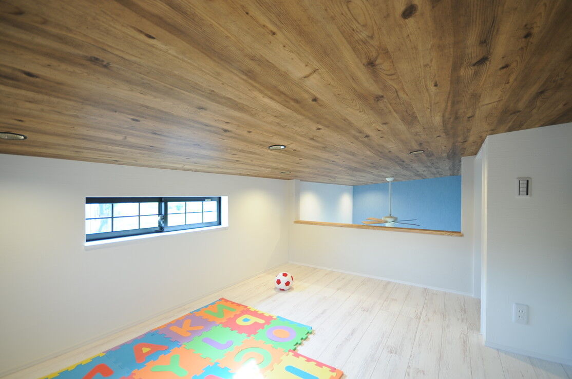 UK LIFE DESIGN 【1900万円/小屋裏部屋】垂れ壁のモチーフが印象的。南欧風の塗り壁の家の建築実例画像4