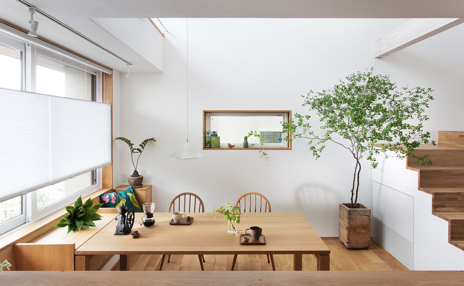 一級建築士事務所　フクダ・ロングライフデザイン 【神戸市/SE構法/ZEH/パッシブデザイン】豊かな自然を取り込み、四季を快適に。2000万円台で建てた家の建築実例画像7