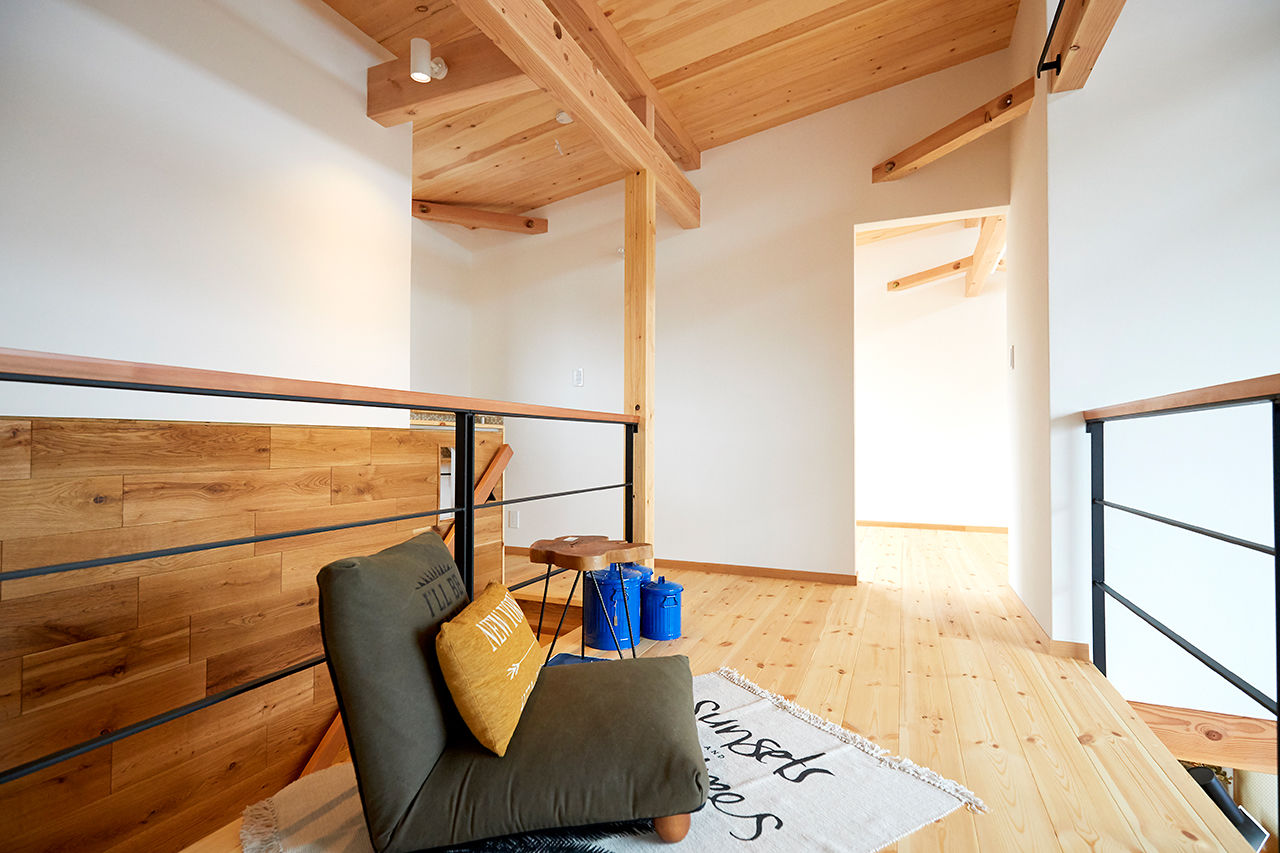 フィデア 【間取図有｜2000～2999万円｜スケルトン階段｜木の温かみ｜吹抜】横長の敷地を巧みに活用した理想の住まいの建築実例画像7