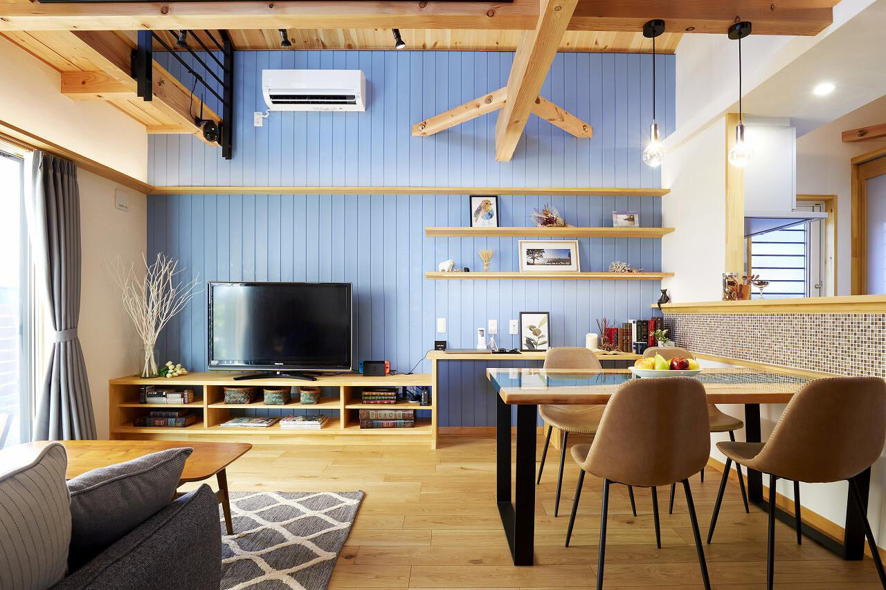 フィデア 【間取図有｜2700万円｜吹抜け｜オープン階段】お気に入りのデザインに囲まれて、自分たちらしく暮らすの建築実例画像3