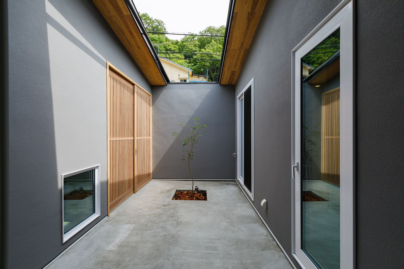 はだしの家． 【兵庫県相生市/平屋】北欧×和モダン　和の静けさや上品さと北欧の美しさが融合した心安らぐ平屋の建築実例画像9