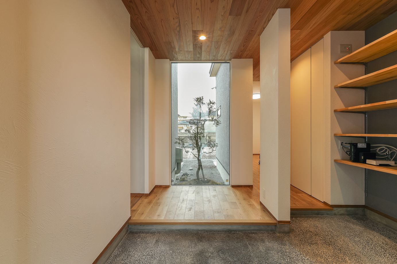 はだしの家． 【兵庫県福崎町／平屋／和洋折衷】和と洋の融合が美しい！ー大空間を存分に味わう平屋の建築実例画像3