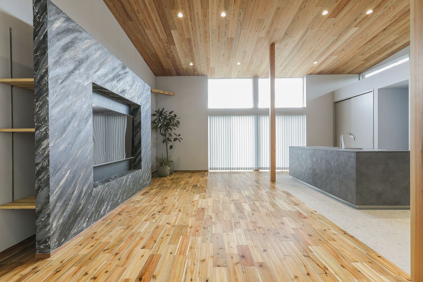 はだしの家． 【兵庫県福崎町／平屋／和洋折衷】和と洋の融合が美しい！ー大空間を存分に味わう平屋の建築実例画像5