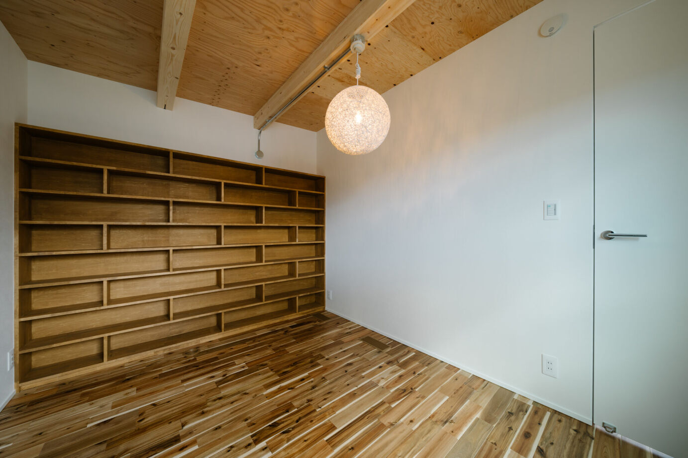 はだしの家． 【姫路市／2300万円台／趣味を楽しむ2階建て】趣律の家の建築実例画像3