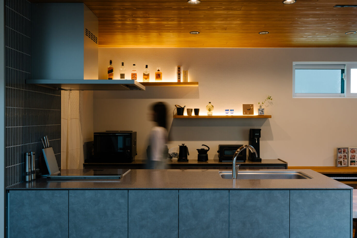 はだしの家． 【太子町／33.5坪／家事ラク動線×1階完結型】織樹の家－木々の鼓動と暮らすの建築実例画像4