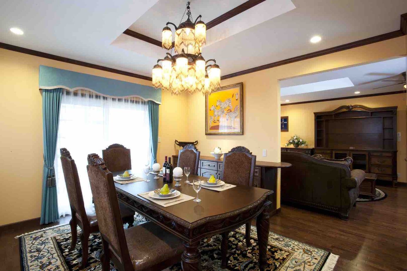 セルコホーム 【ビルトインガレージ|バーコーナー】故郷のカナダを感じさせる快適さと木の温もりや質感が心地よい住まいの建築実例画像15