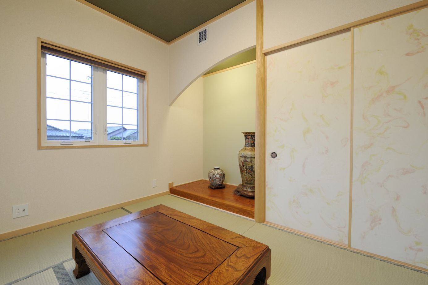 セルコホーム 【60坪台】海を望める露天風呂をイメージしたお風呂が魅力的。憧れのサーキュラー階段のあるエレガントな家の建築実例画像10