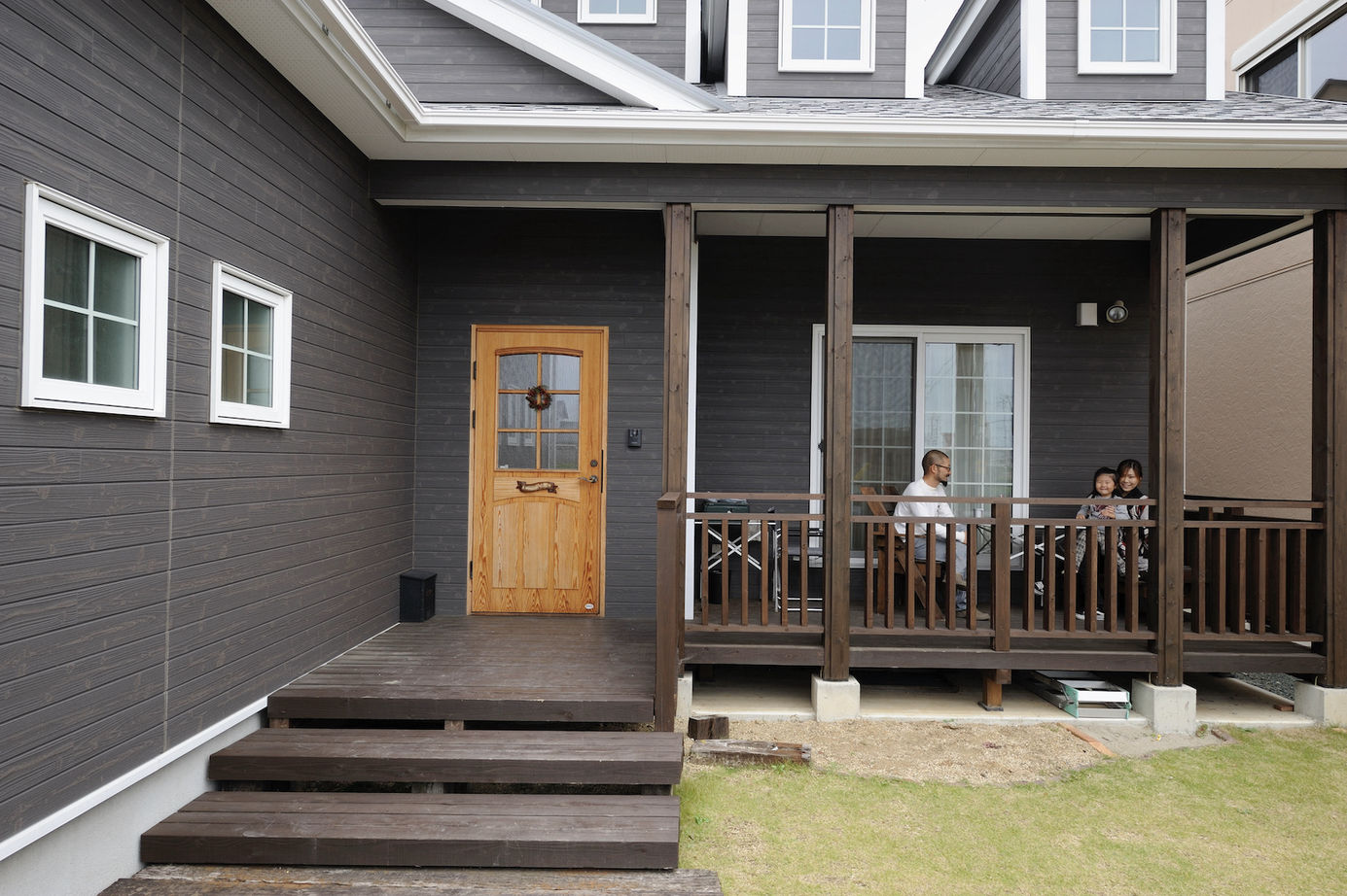 セルコホーム 【40坪台】ビルトインガレージやウッドデッキを満喫する、大好きな世界観を叶えたアメリカンハウスの建築実例画像4