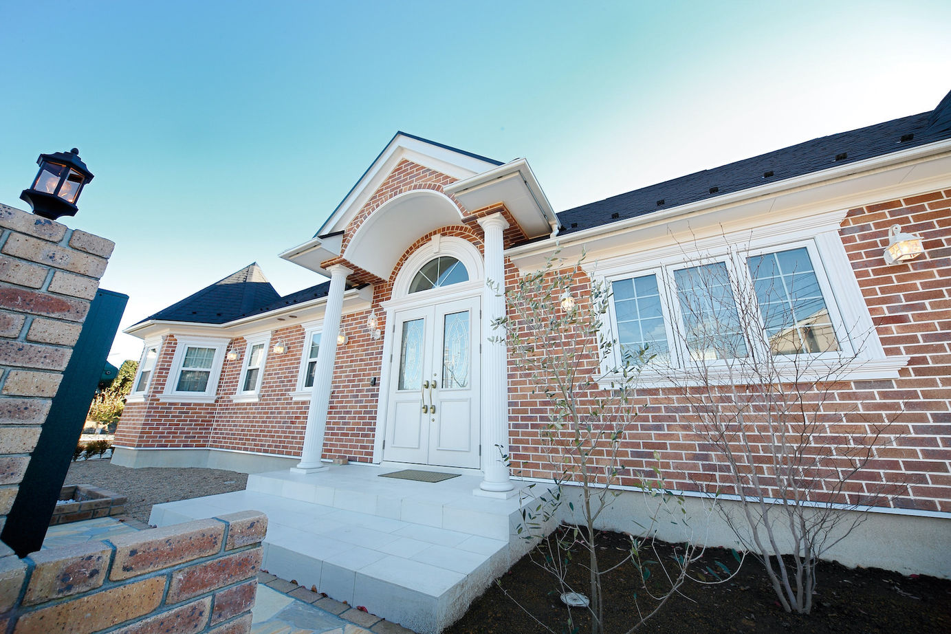 セルコホーム 【輸入住宅】クイーン・アン様式を平屋で実現。どこにいても快適で心地良いリゾートホテルのような住まいの建築実例画像13