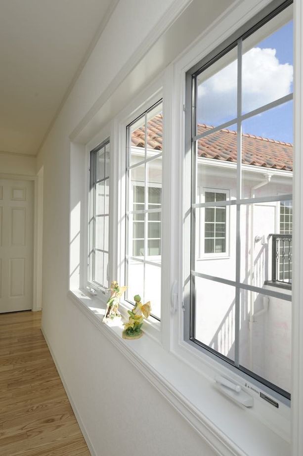 セルコホーム 【80坪台|輸入住宅】光と風をたっぷり取り込む、開放感とプライバシーを両立したパティオのある住まいの建築実例画像3