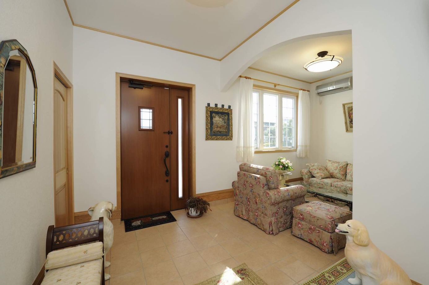 セルコホーム 【80坪台|輸入住宅】光と風をたっぷり取り込む、開放感とプライバシーを両立したパティオのある住まいの建築実例画像5