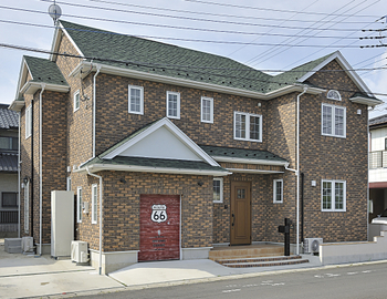 セルコホーム 【40坪台|吹き抜け|高気密】高窓から溢れる自然光が家族を包み込む、どこにいても家族を感じられる住まいの建築実例画像1