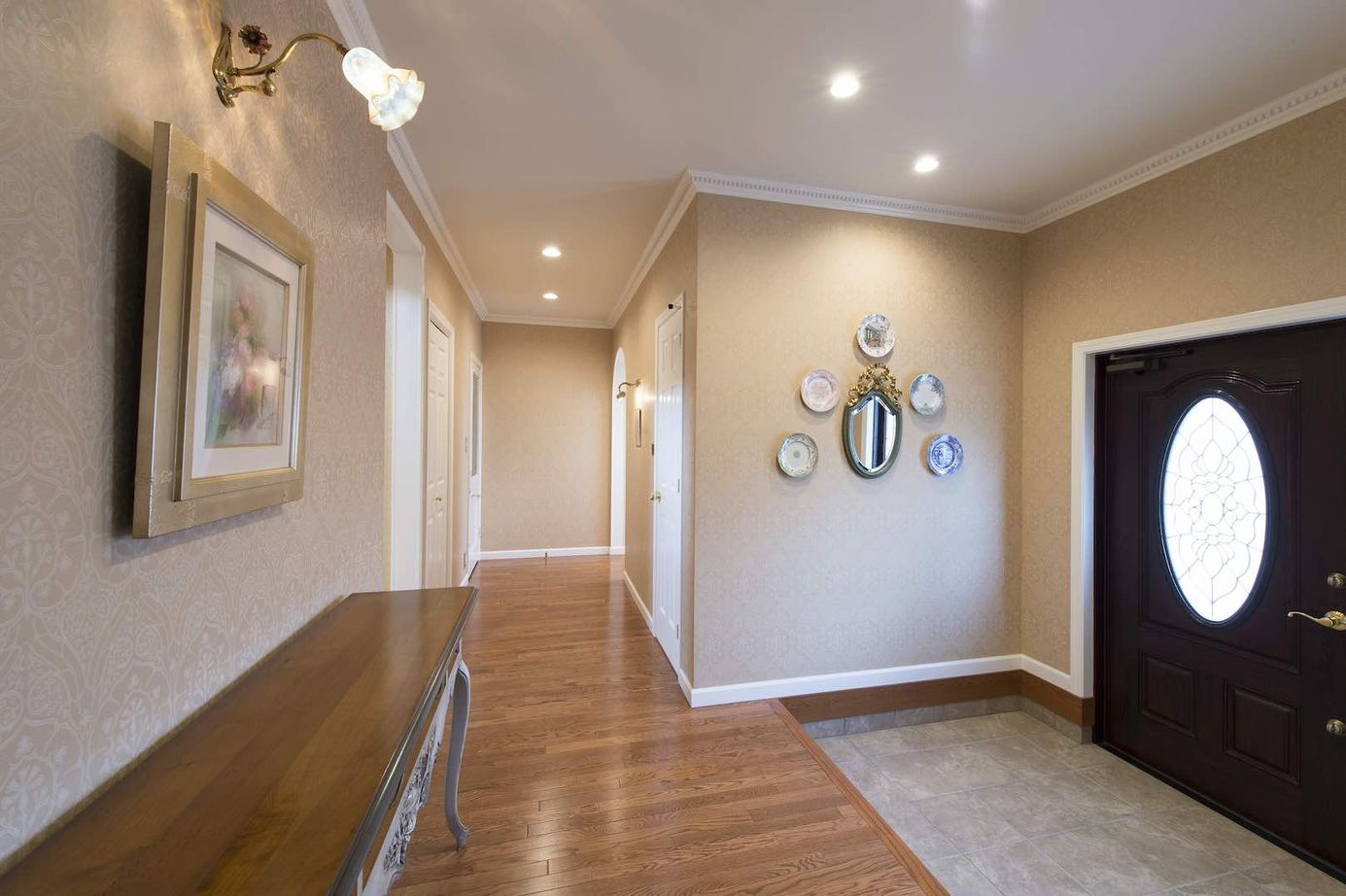 セルコホーム 【50坪台|店舗併用】リビング全体が吹き抜けで開放感溢れる豊かな空間。伝統的ジョージアンスタイルの家の建築実例画像7