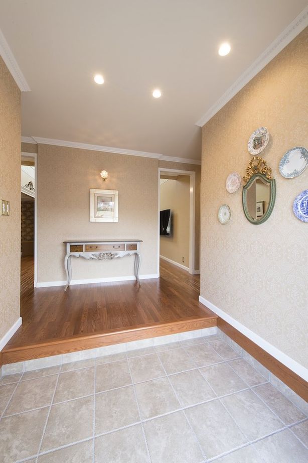 セルコホーム 【50坪台|店舗併用】リビング全体が吹き抜けで開放感溢れる豊かな空間。伝統的ジョージアンスタイルの家の建築実例画像10