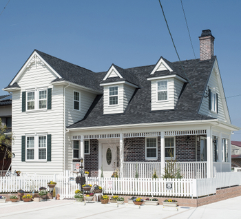 セルコホーム 【40坪台|吹き抜け|輸入住宅】明るく開放的＋省エネで快適。アメリカンハウスで日本の四季を心地よく過ごすの建築実例画像1