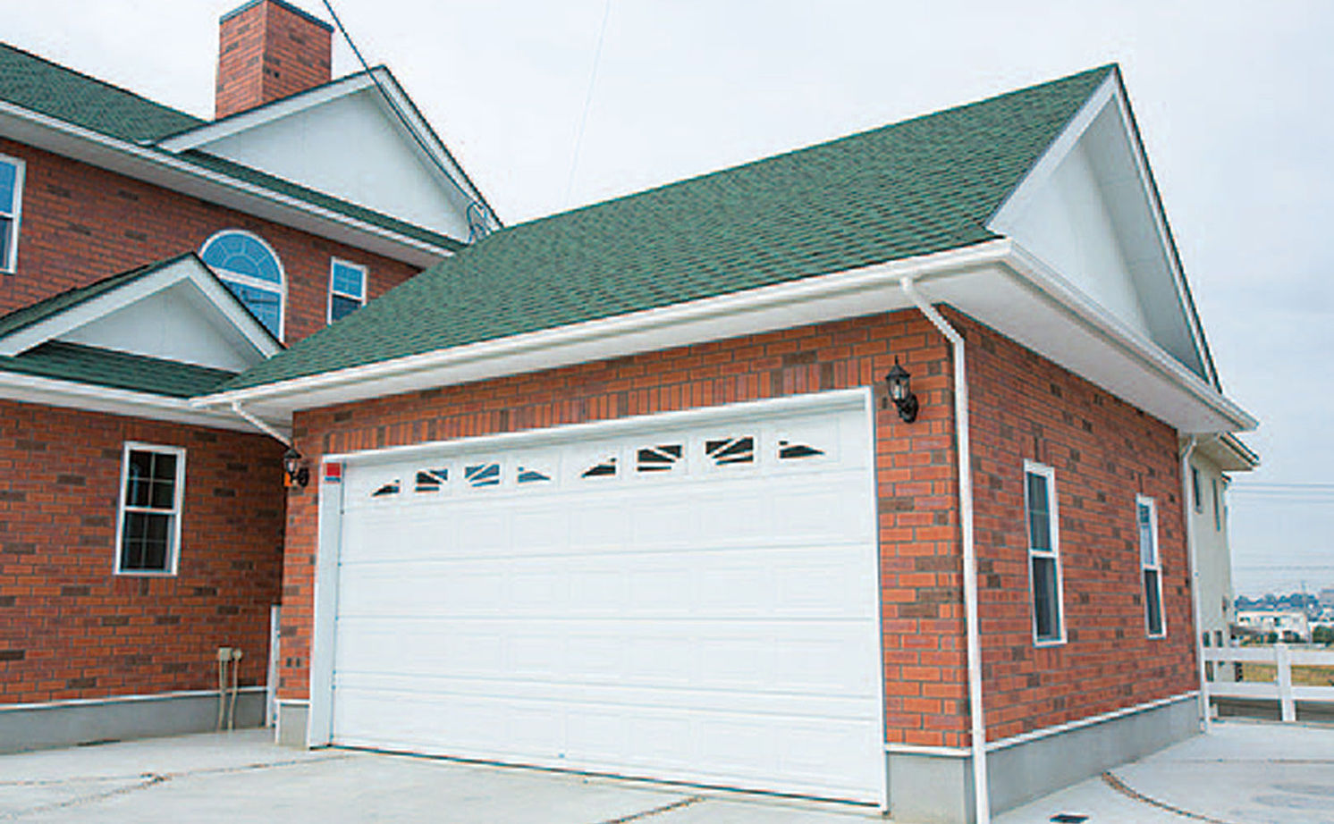 セルコホーム 【50坪台|間取り|ビルトインガレージ|中庭】ゴージャスなホテルを思わせる優美で瀟洒な住まいの建築実例画像17