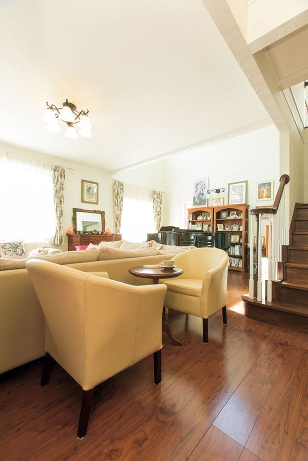 セルコホーム 【50坪台|間取り】吹き抜けのある大空間リビングでグランドピアノの音色が響く、優雅で開放的な住まいの建築実例画像3