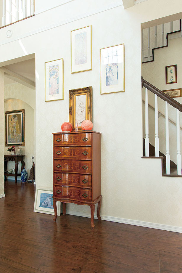 セルコホーム 【50坪台|間取り】吹き抜けのある大空間リビングでグランドピアノの音色が響く、優雅で開放的な住まいの建築実例画像6