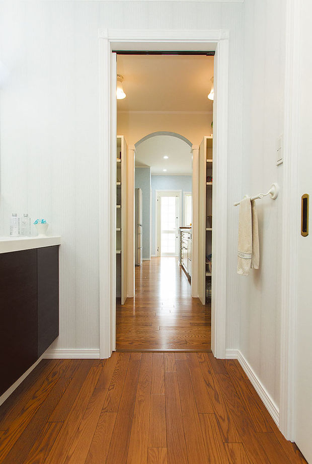 セルコホーム 【40坪台|間取り|土間収納】収納＋家事ラクの動線で効率的！吹き抜けで家族が繋がるレンガの家の建築実例画像3