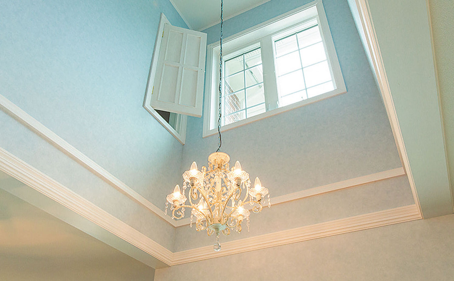 セルコホーム 【40坪台|間取り|土間収納】収納＋家事ラクの動線で効率的！吹き抜けで家族が繋がるレンガの家の建築実例画像8