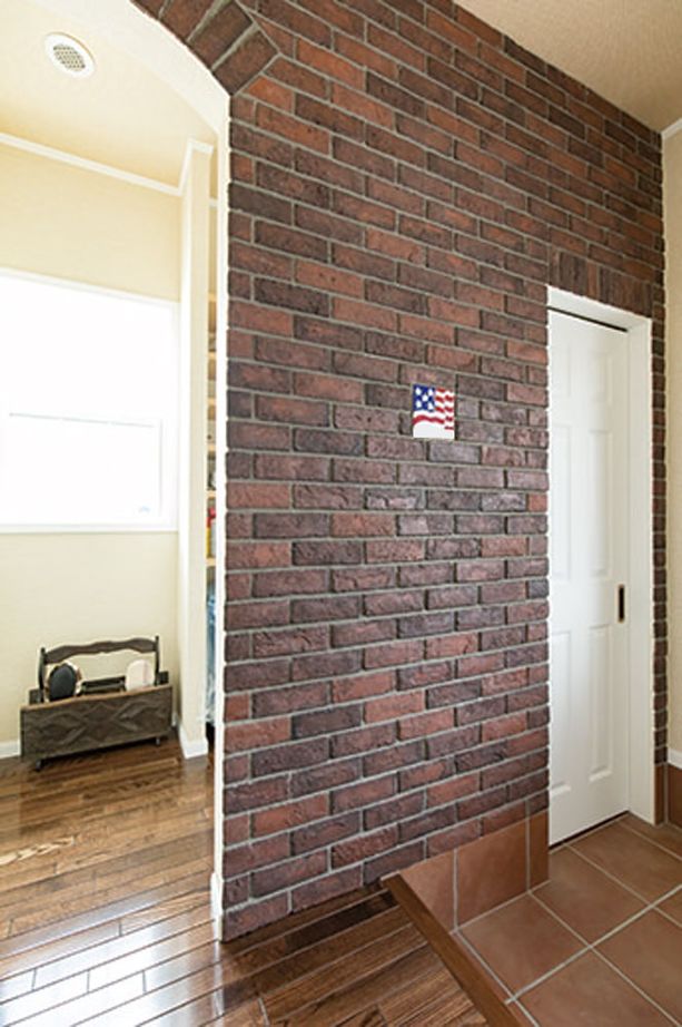 セルコホーム 【40坪台|間取り|ガレージ|吹き抜け】明るく開放的なLDKに家族が集まる。憧れのアーリーアメリカンの住まいの建築実例画像5