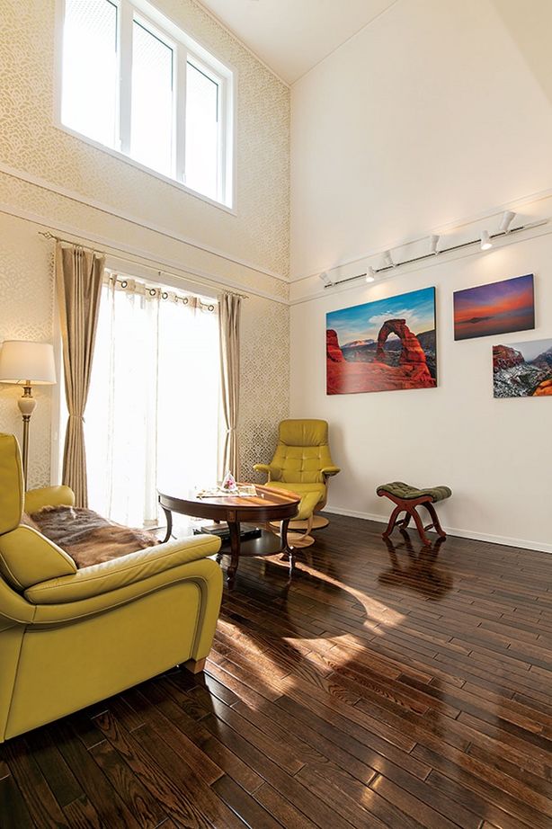 セルコホーム 【50坪台|間取り|ビルトインガレージ|吹き抜け】大自然の借景を取り込む。海外の高原リゾートのような家の建築実例画像4