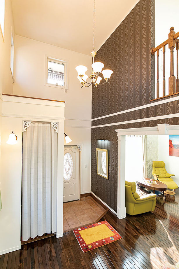 セルコホーム 【50坪台|間取り|ビルトインガレージ|吹き抜け】大自然の借景を取り込む。海外の高原リゾートのような家の建築実例画像6