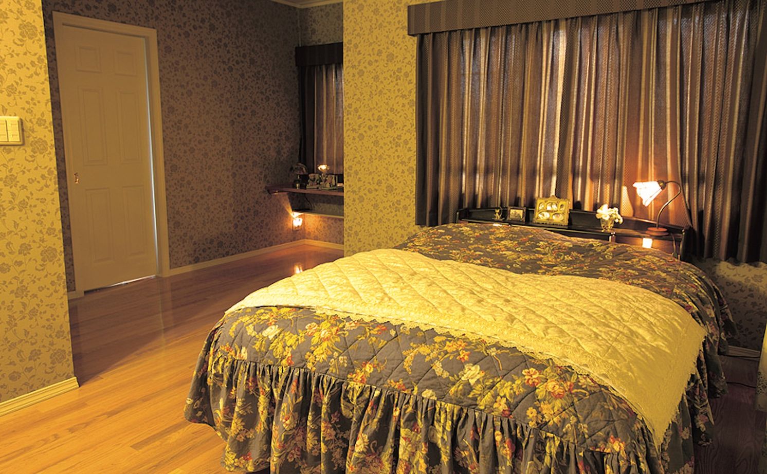 セルコホーム 【50坪台|間取り|吹き抜け】シャンデリアが良く映える、ヨーロピアンテイストの上質な住まいの建築実例画像5